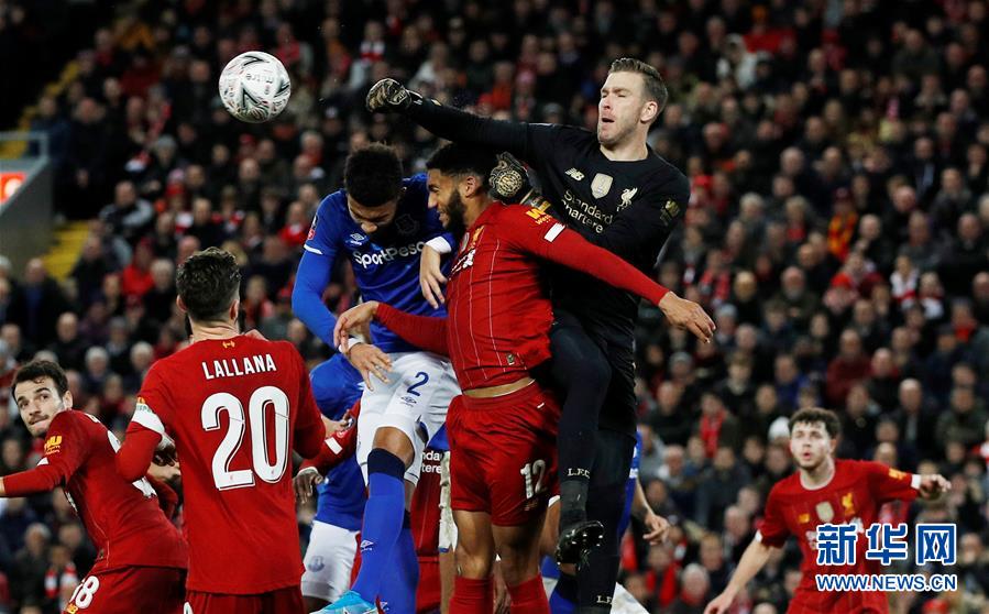 6场贡献9球1助攻，卡扎伊什维利当选中超9／10月最佳球员