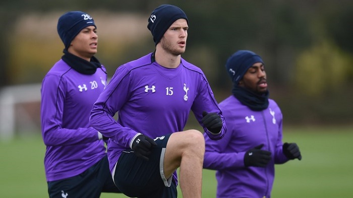 美记：湖人对维金斯很感兴趣，不会签下保罗